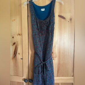 Floral dress Converse size small